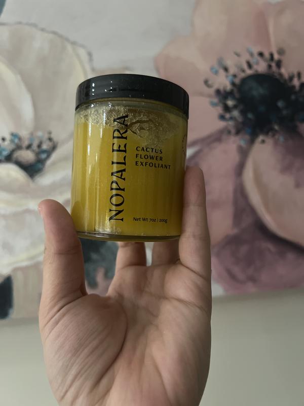 Customer photo for "Exfoliate very well"