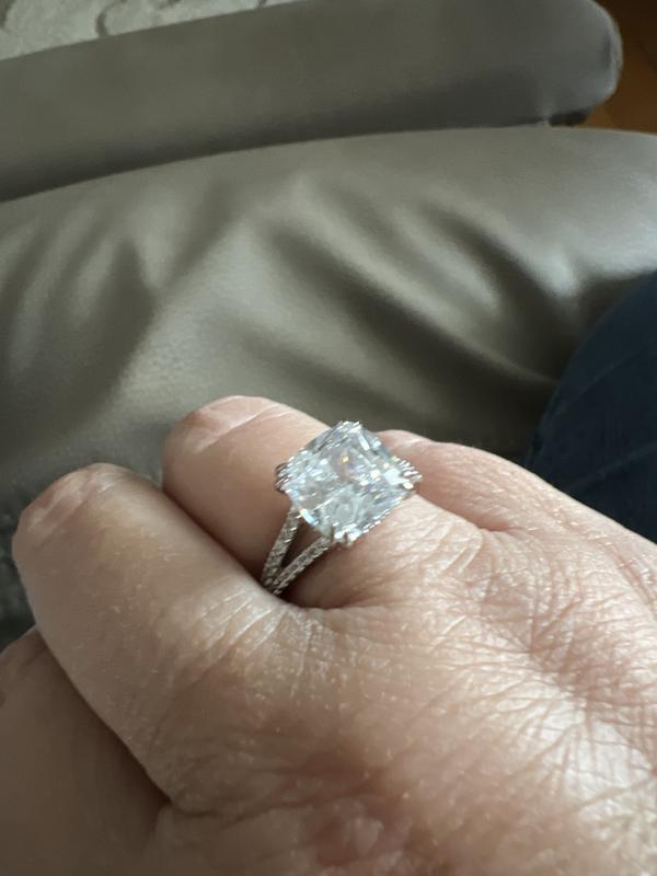 Review Thumbnail Image 0 225024889