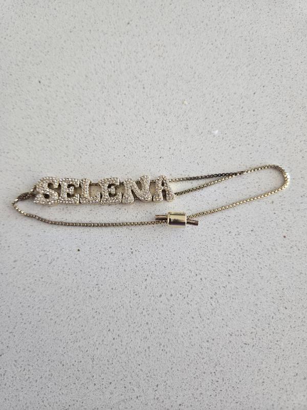 Review Thumbnail Image 0 234840605