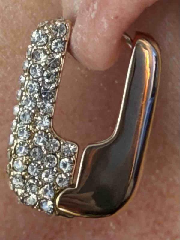 Review Thumbnail Image 0 249767539