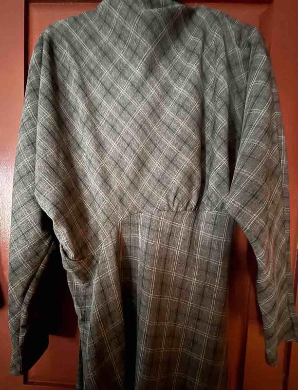 Review Thumbnail Image 0 248602045