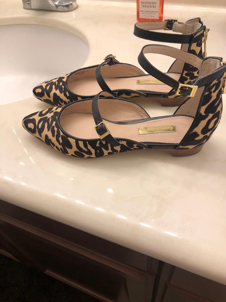 Customer photo for "Very Feminine!"