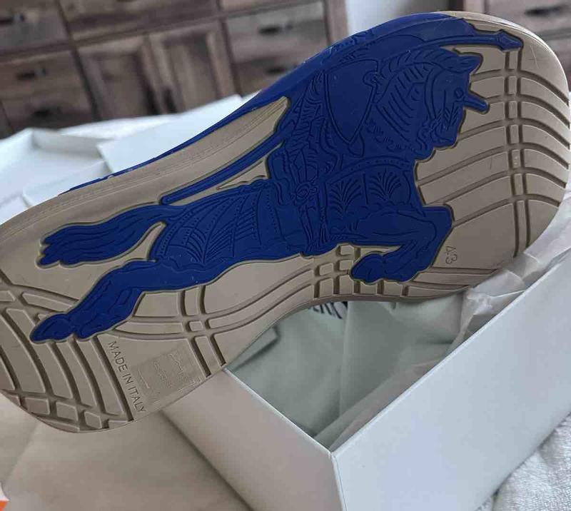 Review Thumbnail Image 0 236833549