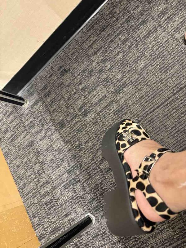 Review Thumbnail Image 0 245874496