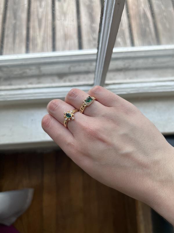 Customer photo for "beautiful ring set"