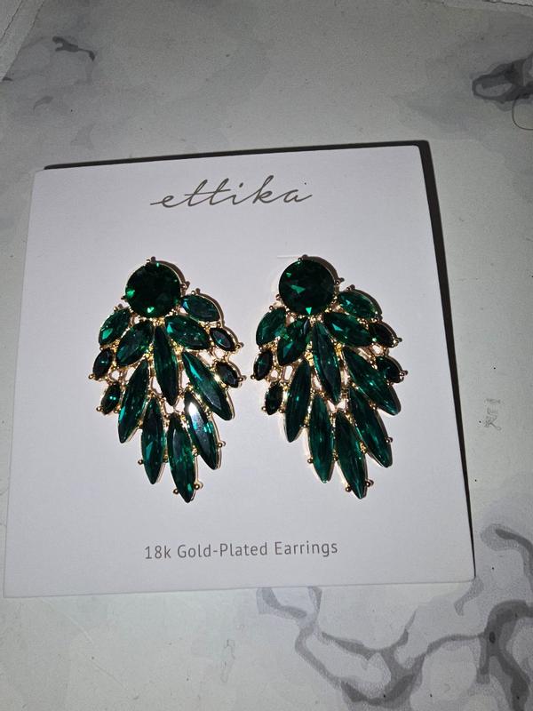 Customer photo for "Green Queen"