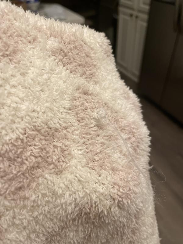 Customer photo for "Poor quality easily snags"