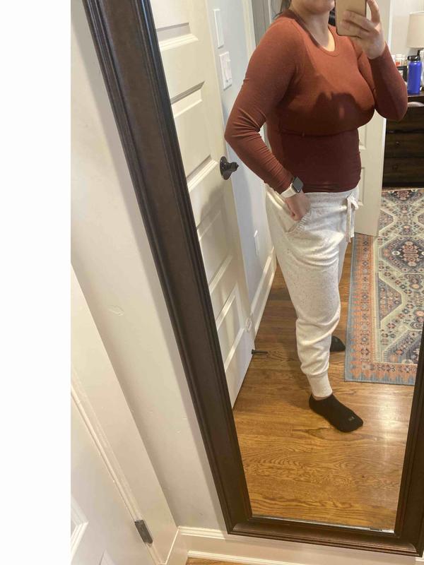 Customer photo for "love these long sleeves!!"