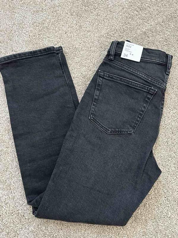 Review Thumbnail Image 0 238730355