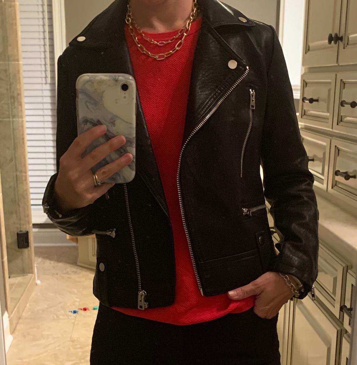 Review Thumbnail Image 0 199538809