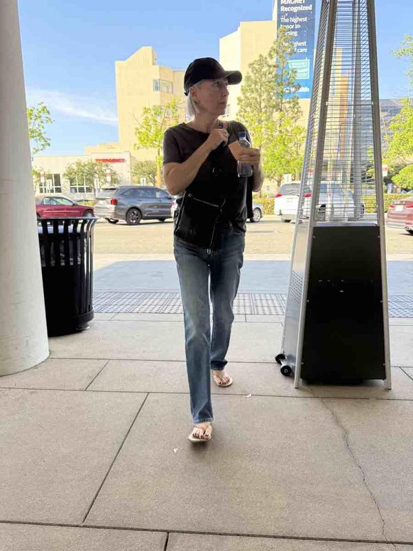 Review Thumbnail Image 0 249204748