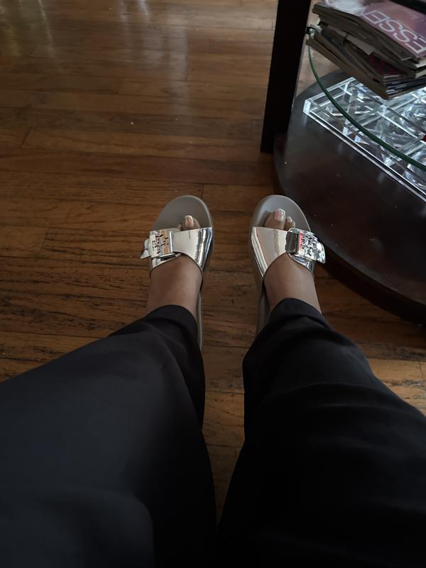 Review Thumbnail Image 0 245489699