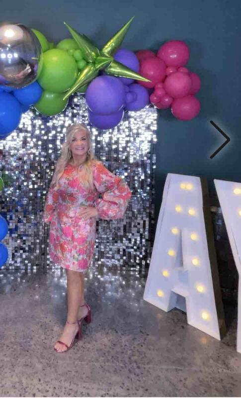 Review Thumbnail Image 0 245142307