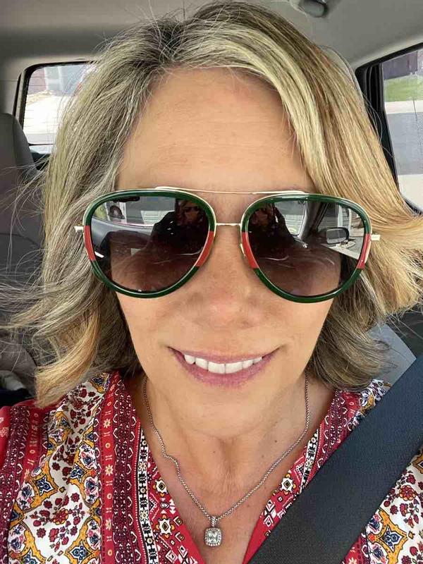 Review Thumbnail Image 0 218863527