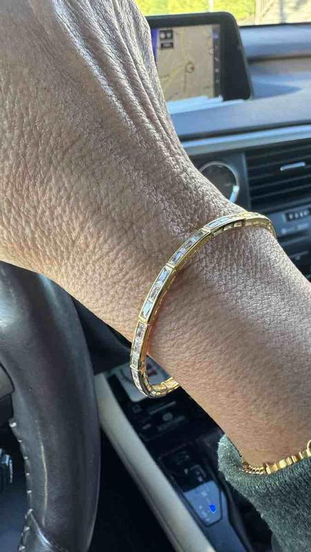 Review Thumbnail Image 0 245439179