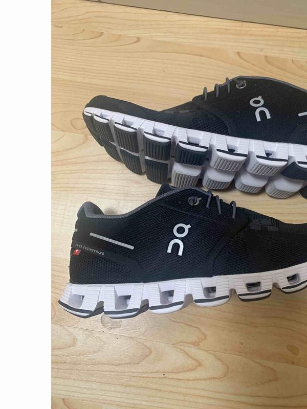 Customer photo for "SKECHERS?"
