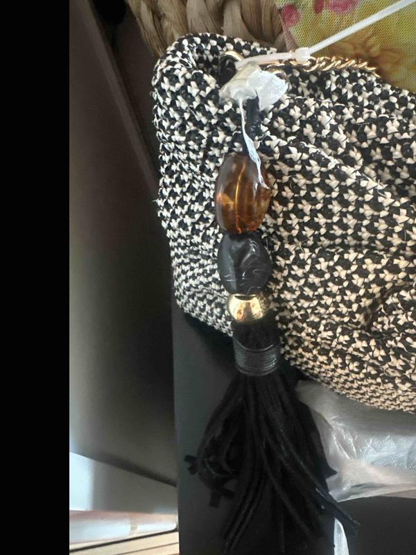 Review Thumbnail Image 0 248704723