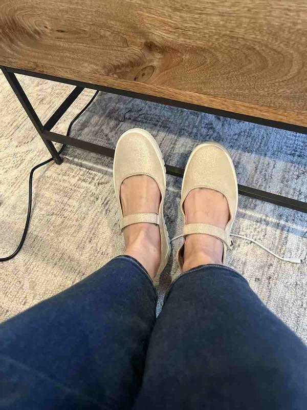 Review Thumbnail Image 0 239335636