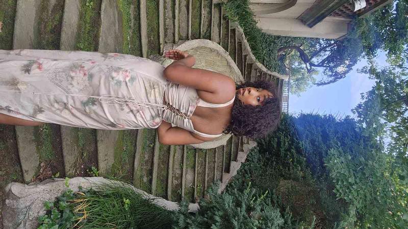 Review Thumbnail Image 1 227970108