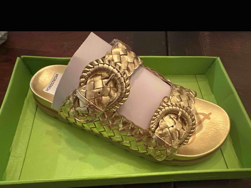 Review Thumbnail Image 0 243449213