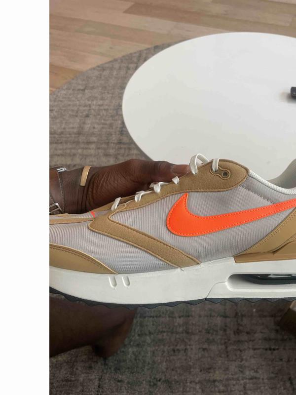 Review Thumbnail Image 0 218824906