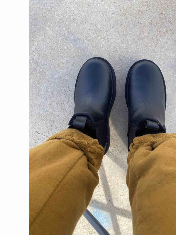 Customer photo for "platform Ugg"