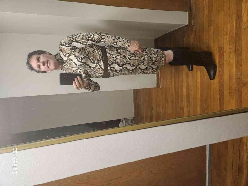 Customer photo for "Beautiful body-Con dress"