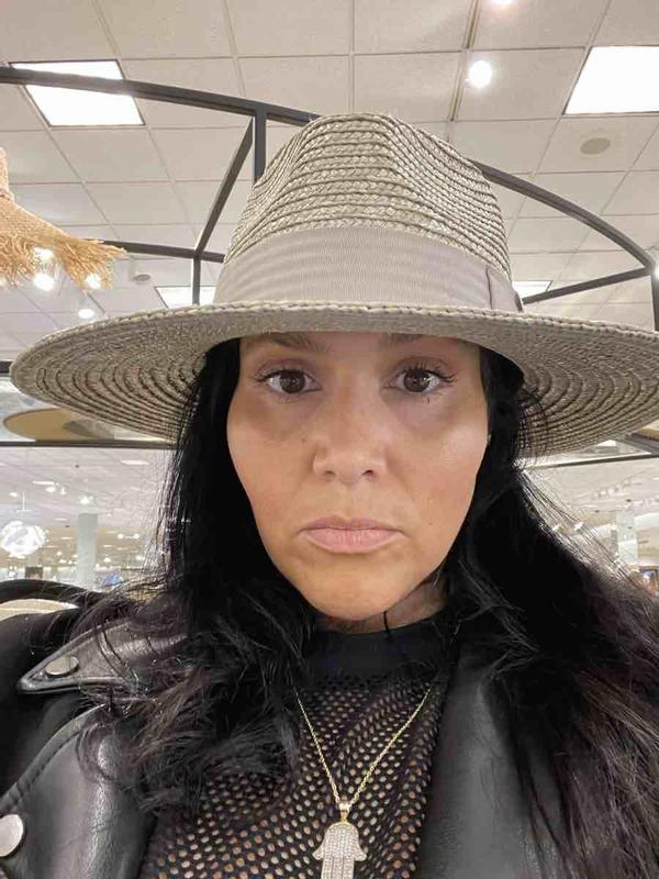 Review Thumbnail Image 2 216768274