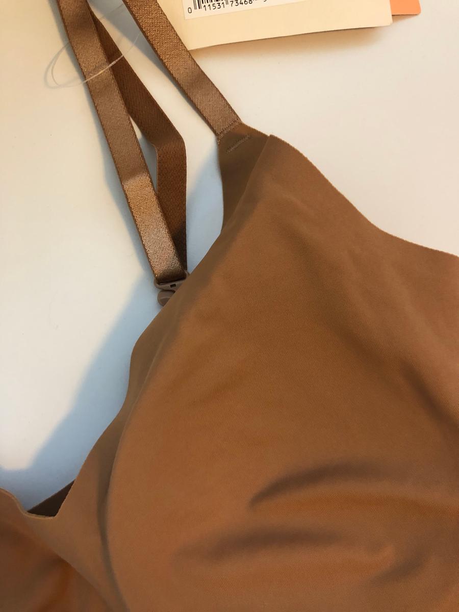 Love the bra. Bronze item not as pictured