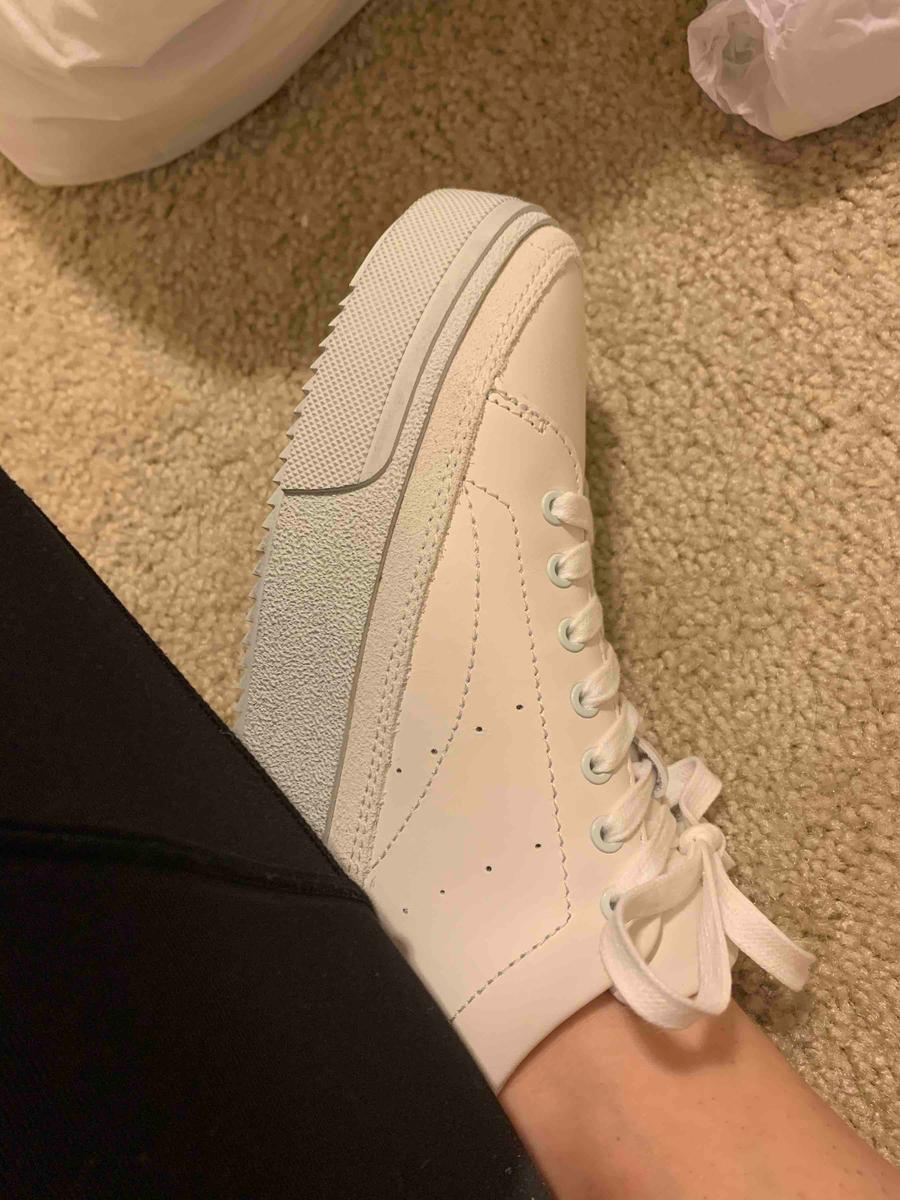 Review Thumbnail Image 0 195938811