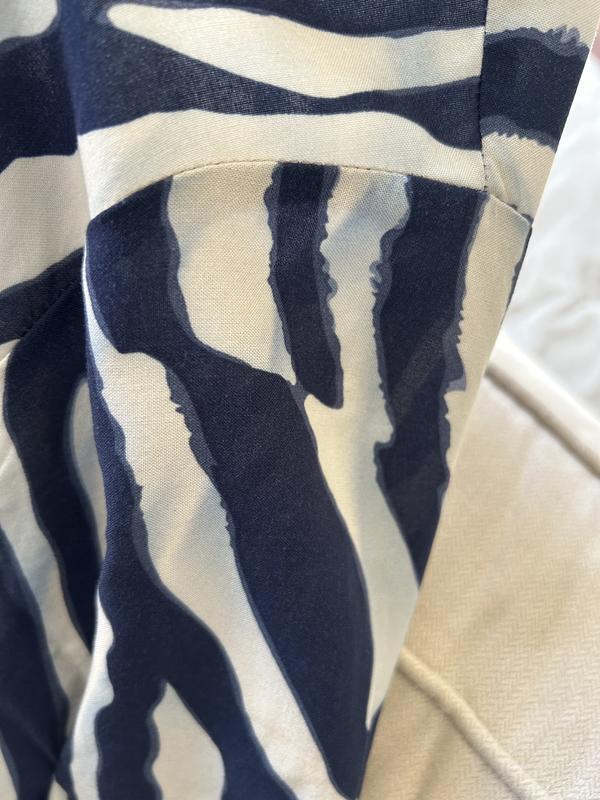 Review Thumbnail Image 0 248862841