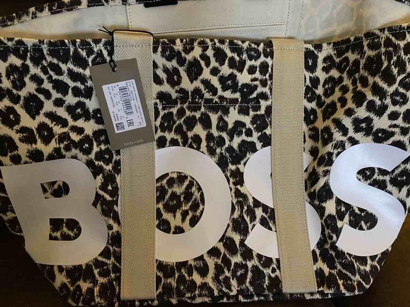 Review Thumbnail Image 0 219074132