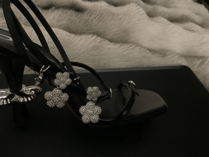 Review Thumbnail Image 1 242738707