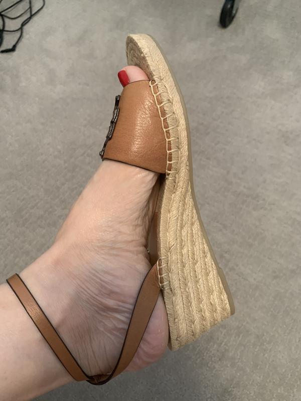 Review Thumbnail Image 3 235326144