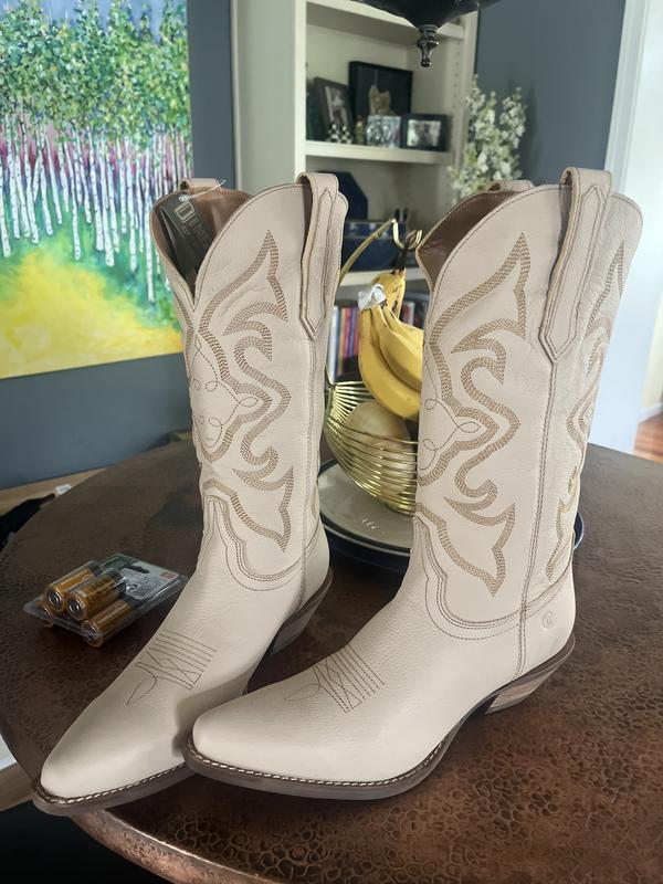 Customer photo for "Dingo boots"