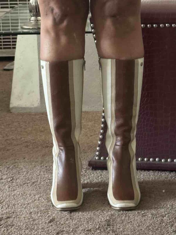 Review Thumbnail Image 1 244565694