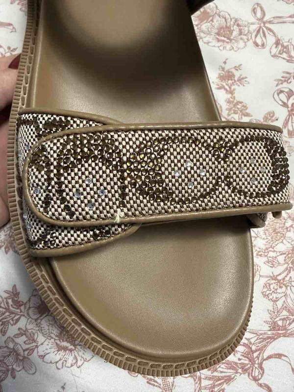 Review Thumbnail Image 0 249373625