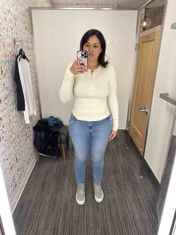 Review Thumbnail Image 0 228938551