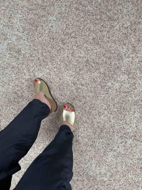 Review Thumbnail Image 0 248990600