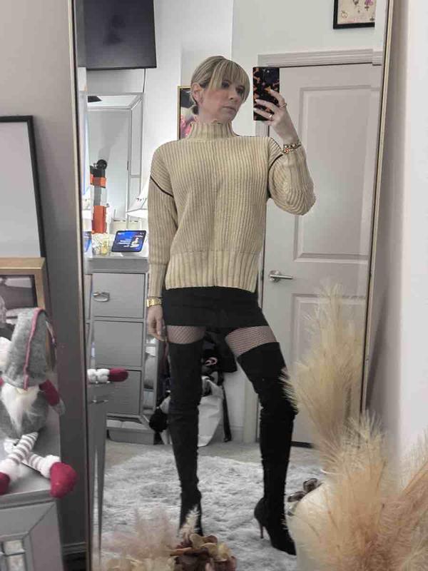 Review Thumbnail Image 0 246984245