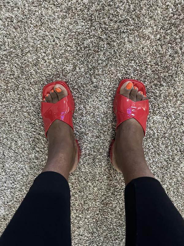 Customer photo for "So cute and chic!"