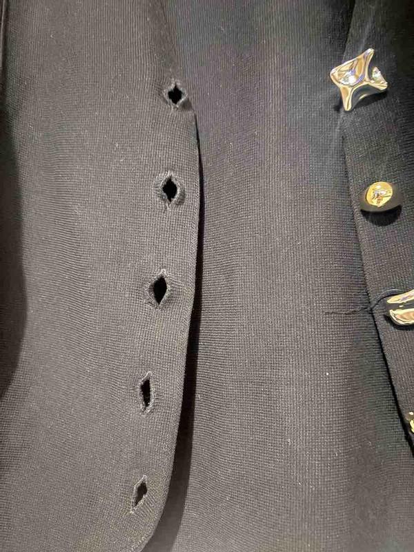 Review Thumbnail Image 1 247800236