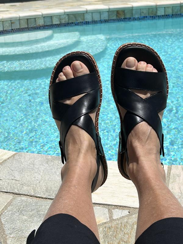 Review Thumbnail Image 0 241951897