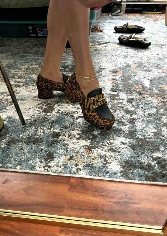 Review Thumbnail Image 0 220233074