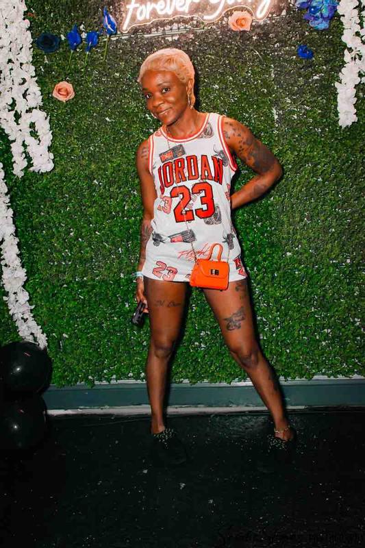 Review Thumbnail Image 0 239671431