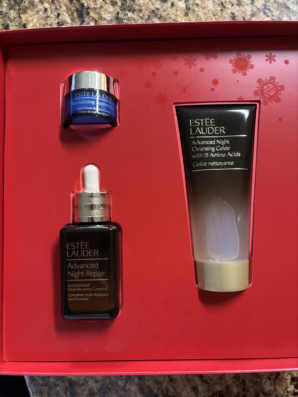 Customer photo for "Estee Lauder works great!"