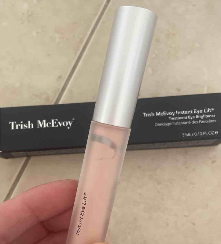 Customer photo for "brightening under eyes"