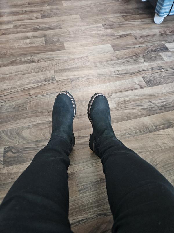 Customer photo for "Stylish and comfortable"