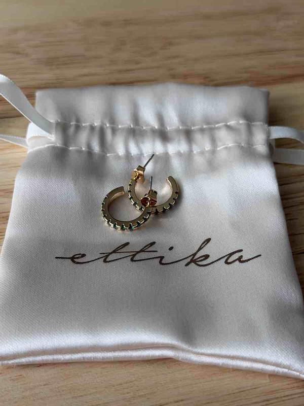 Review Thumbnail Image 0 245442530