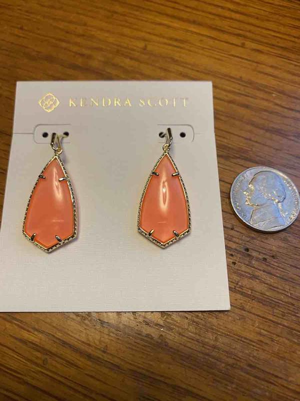 Review Thumbnail Image 0 218424723